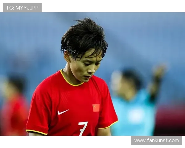 恭喜中国女足！名帅上任启用王霜开除3人6大新星崭露头角国足羡慕